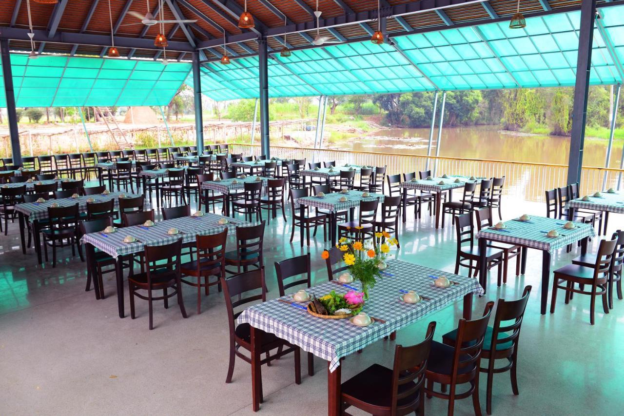 Kdl Lang Noi Tan Lap - Tan Lap Floating Village Moc Hoa Zewnętrze zdjęcie